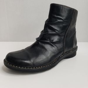 CLARKS Leather Ankle Booties, Size: 7, EUC, $45